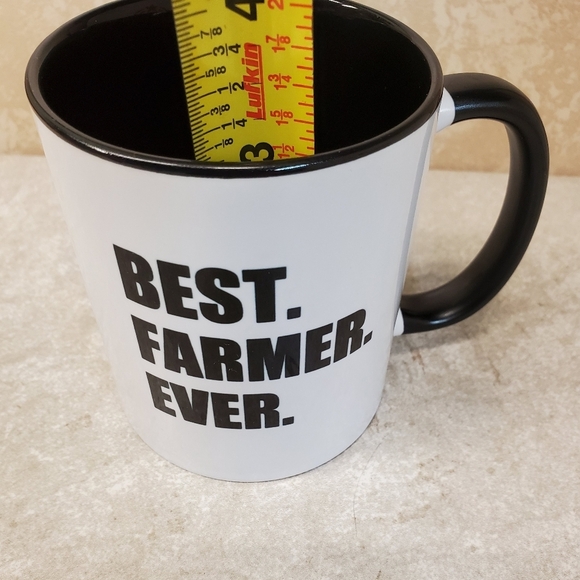 NWOT White And Black Best Farmer Ever Regular Sized Coffee Mug ☕🚜👨‍🌾🐖🐄 - Picture 8 of 9
